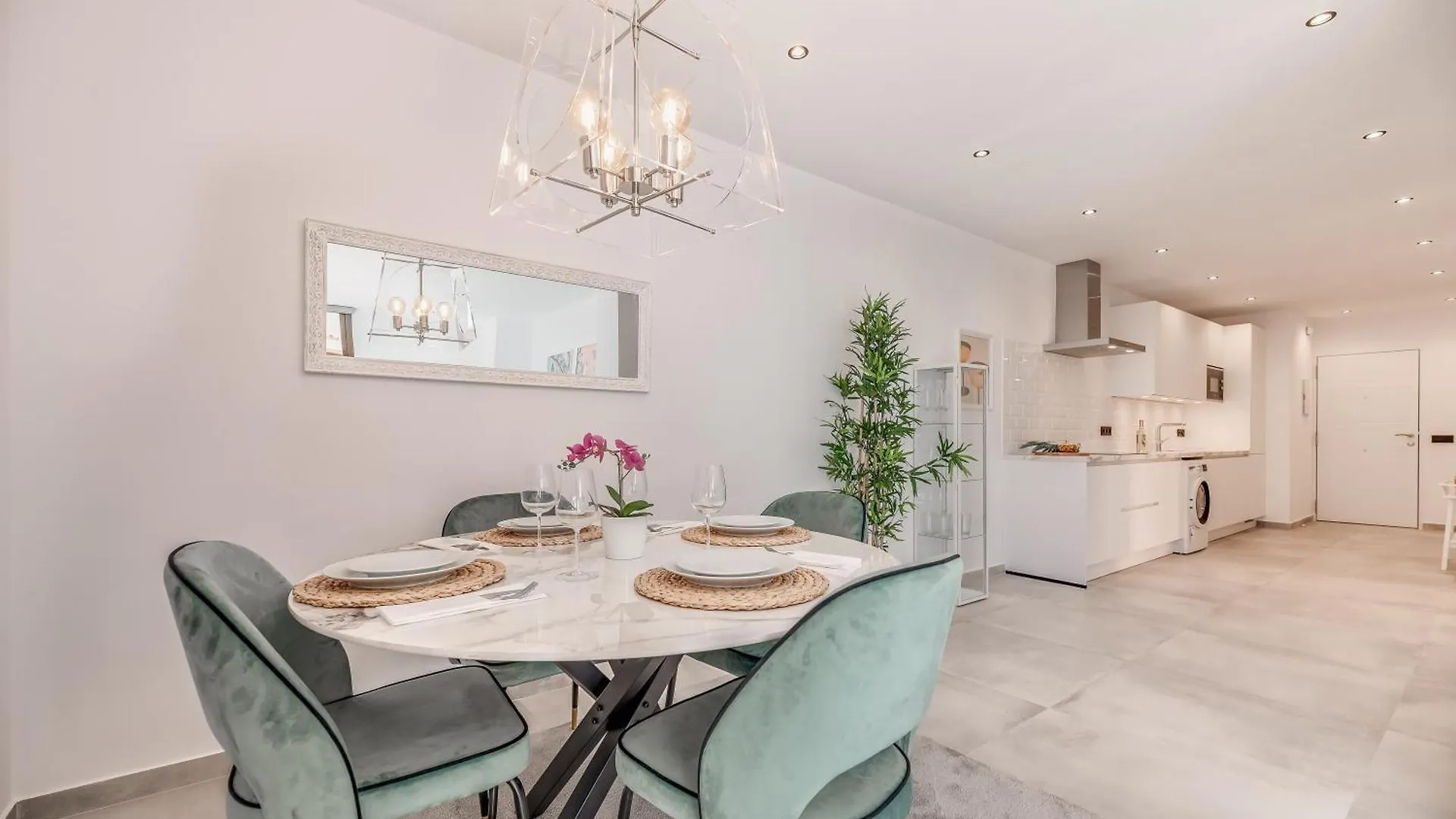 Luxury Apartment Paraiso Beach Εστεπόνα Ισπανία